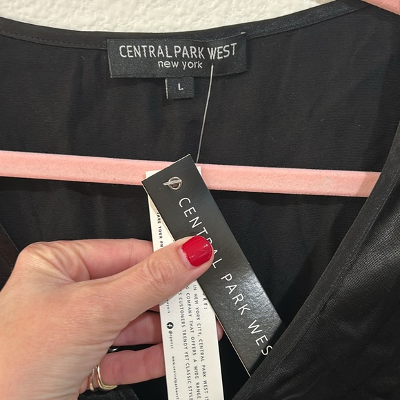 CENTRAL PARK WEST illana bell sleeve top NWT - Picture 6 of 8